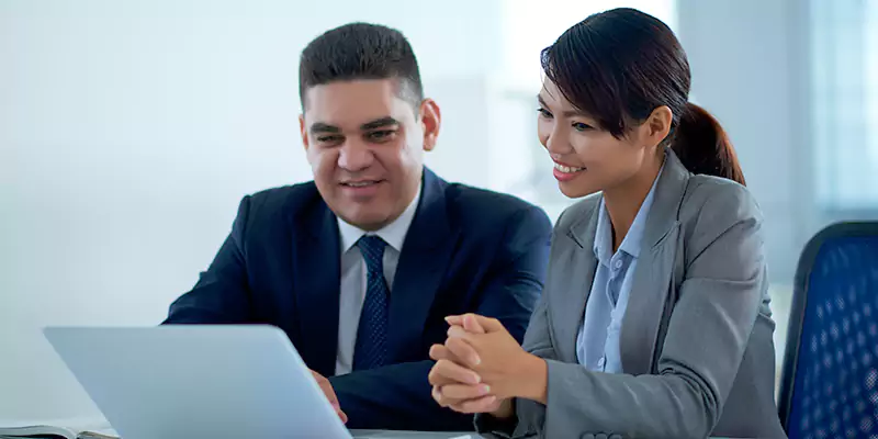 Why Partner with the Best TN Visa Consultants for Canadian Applicants for Romania?