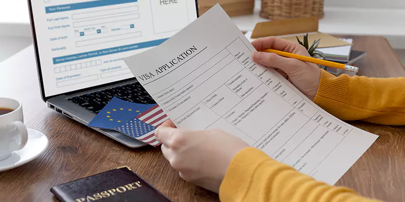 Why choose our expert visa team in Romania?